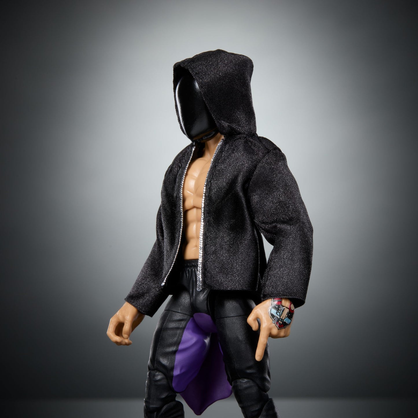 Mattel WWE Elite Action Figure & Accessories, 6-inch Collectible Finn Balor with 25 Articulation Points, Life-Like Look & Swappable Hands, HTX33