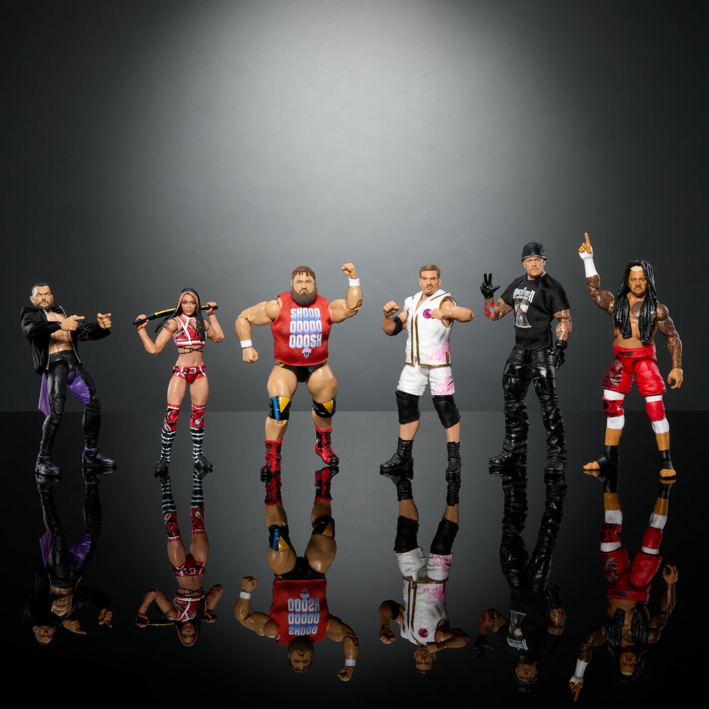 Mattel WWE Elite Action Figure & Accessories, 6-inch Collectible Finn Balor with 25 Articulation Points, Life-Like Look & Swappable Hands, HTX33